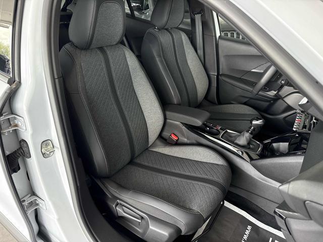 PEUGEOT 2008 PureTech 100 S&S Allure