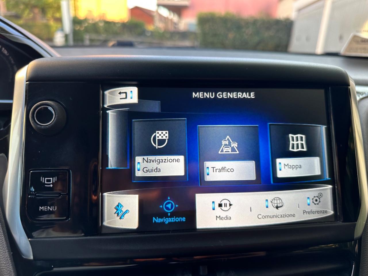 Peugeot 208.3 porte Allure.ok neopatentati.tagliandi certificati