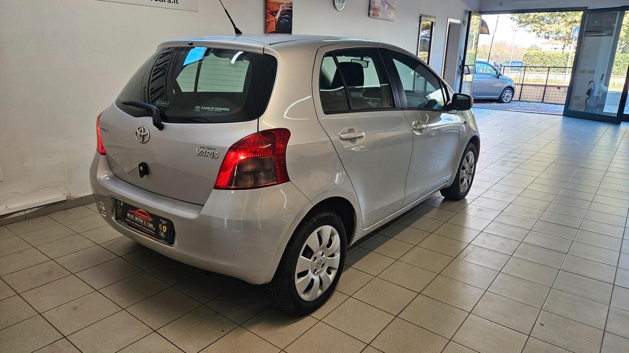 Toyota Yaris 1.0 5 porte OK NEOPATENTATI