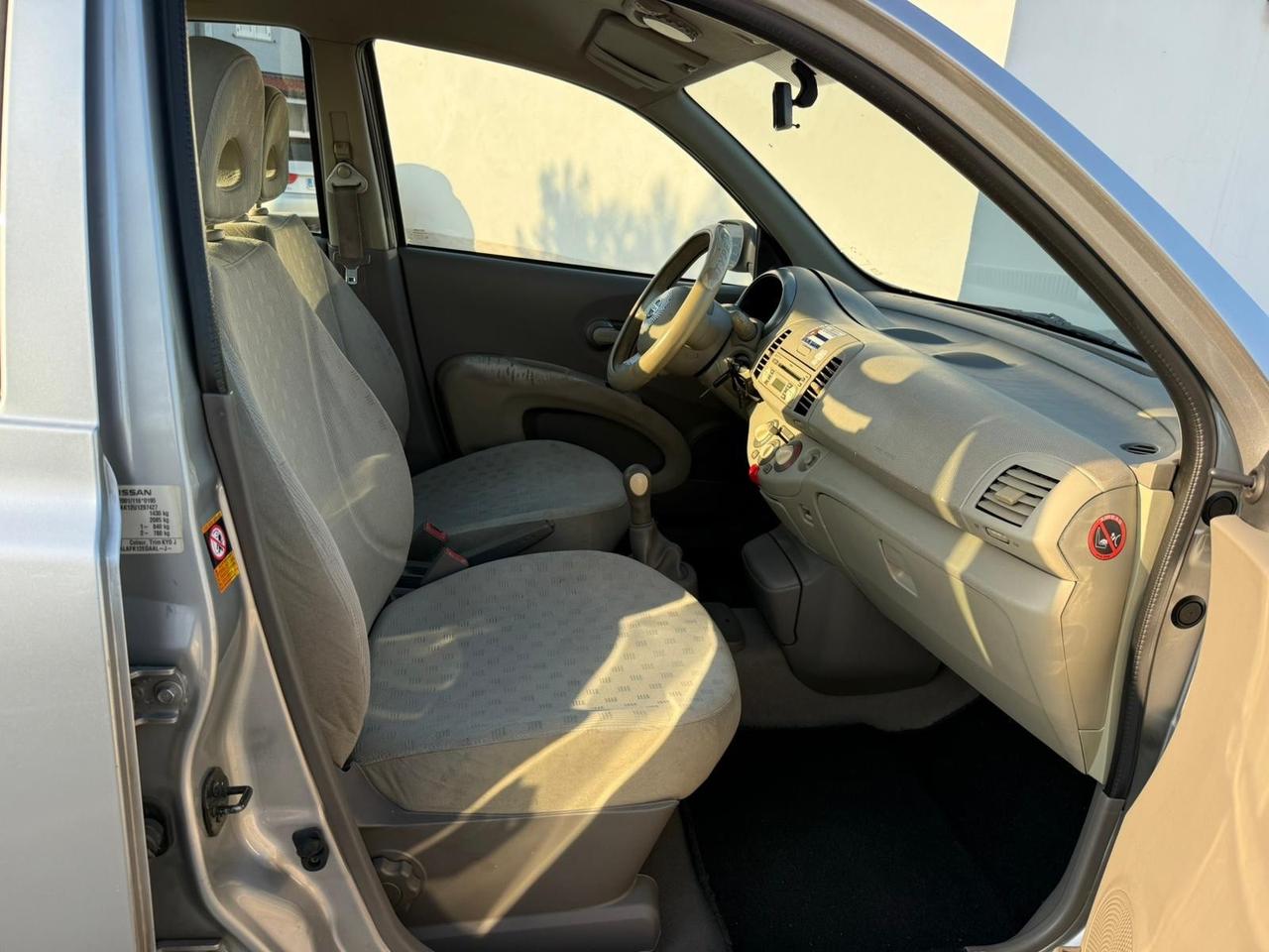 Nissan Micra 1.0 16V 5 porte Visia