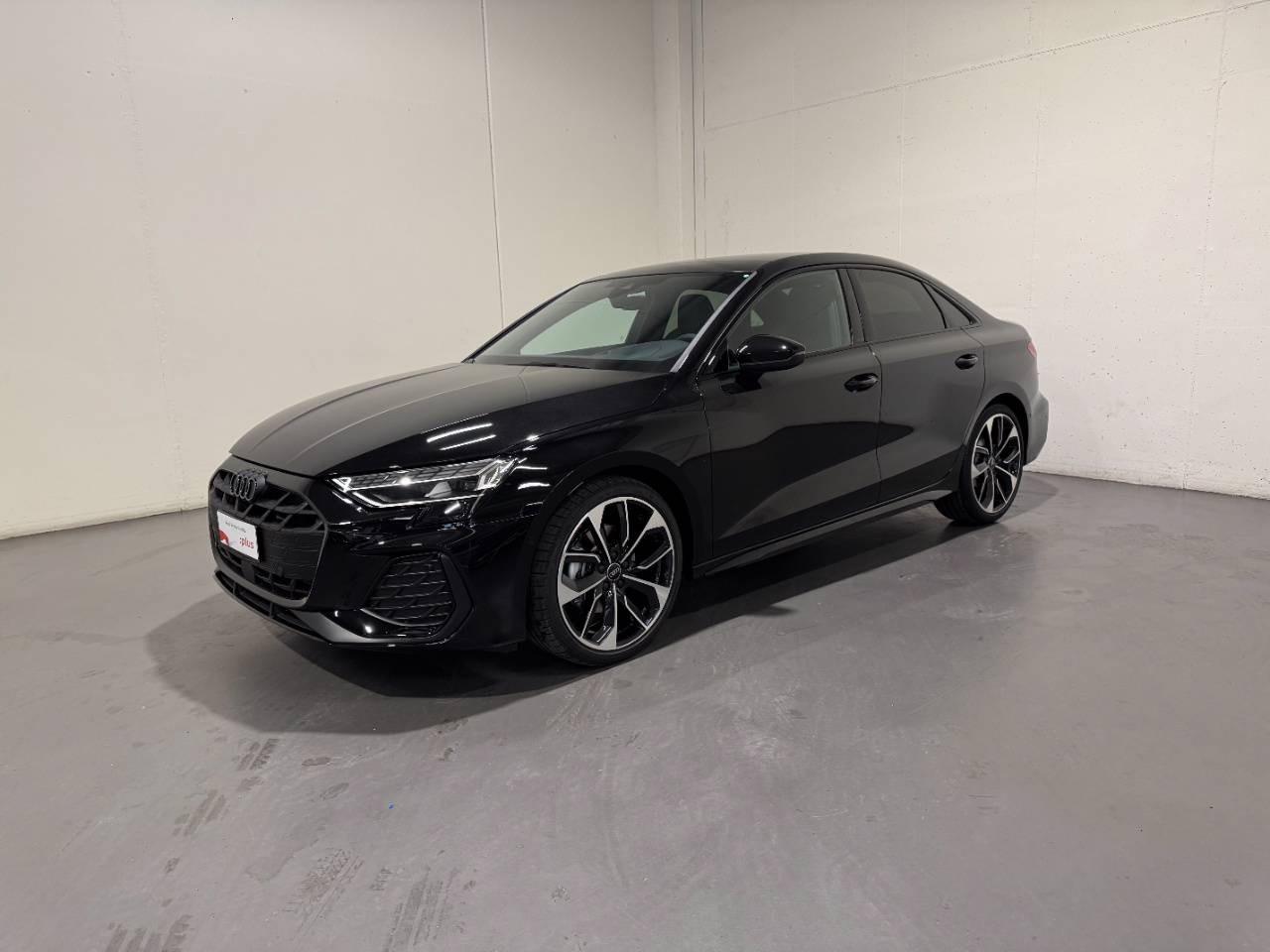 AUDI A3 SEDAN 35 TFSI MHEV S-TRONIC S-LINE