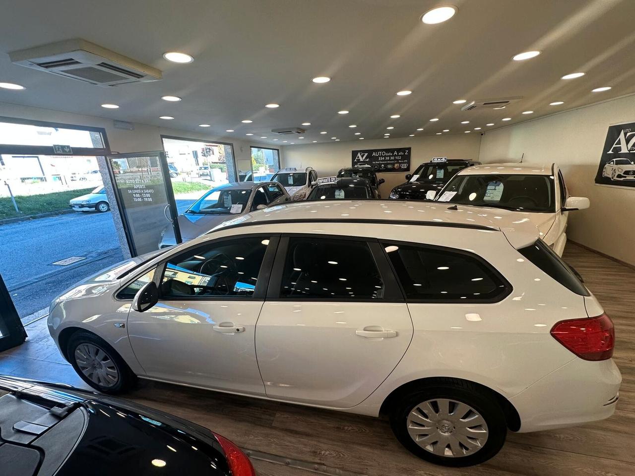 Opel Astra 1.7 CDTI 110CV Sports Tourer Cosmo