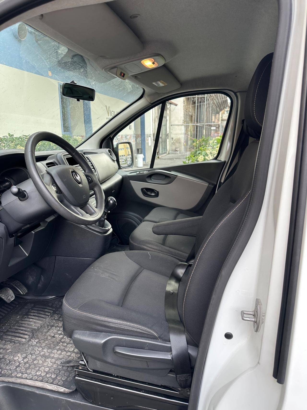 Renault Trafic T27 1.6 dCi 145CV S&S PC-TN Zen