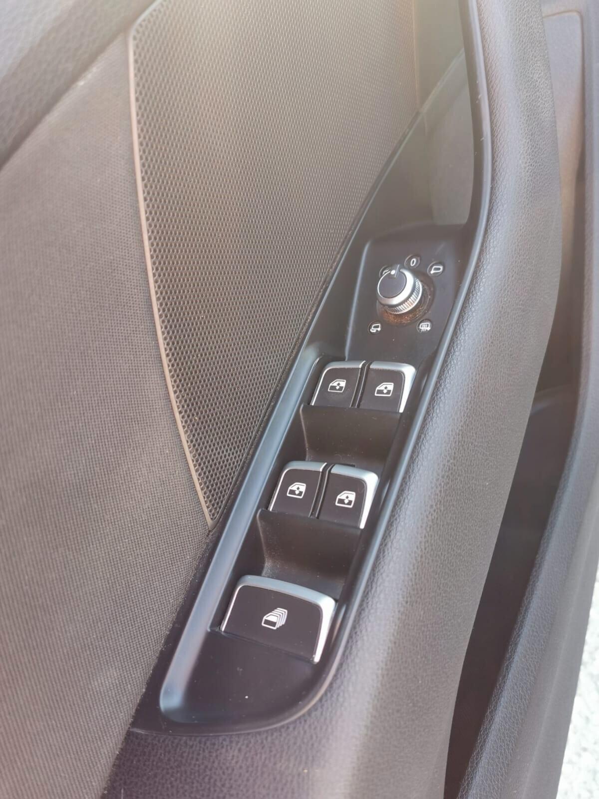 Audi A3 Cabrio 1.6 TDI 116 CV Sport 2018