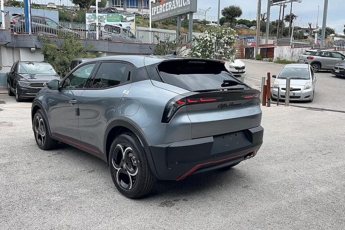 Alfa Romeo Junior 1.2 145 CV Hybrid eDCT6 KM0