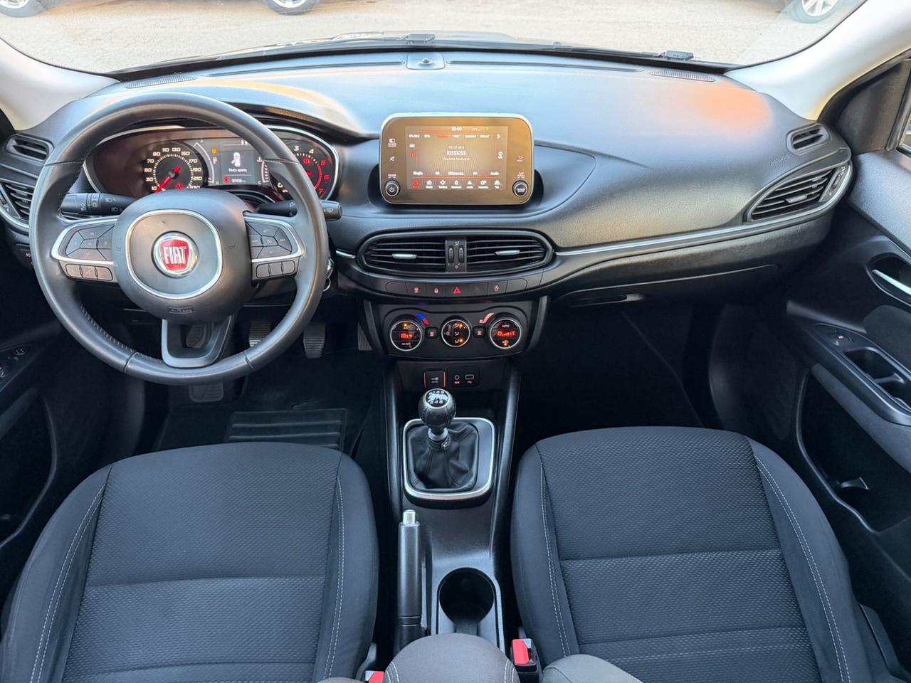 Fiat Tipo 1.6 Multijet 120 cv Lounge 2017 97.000 km