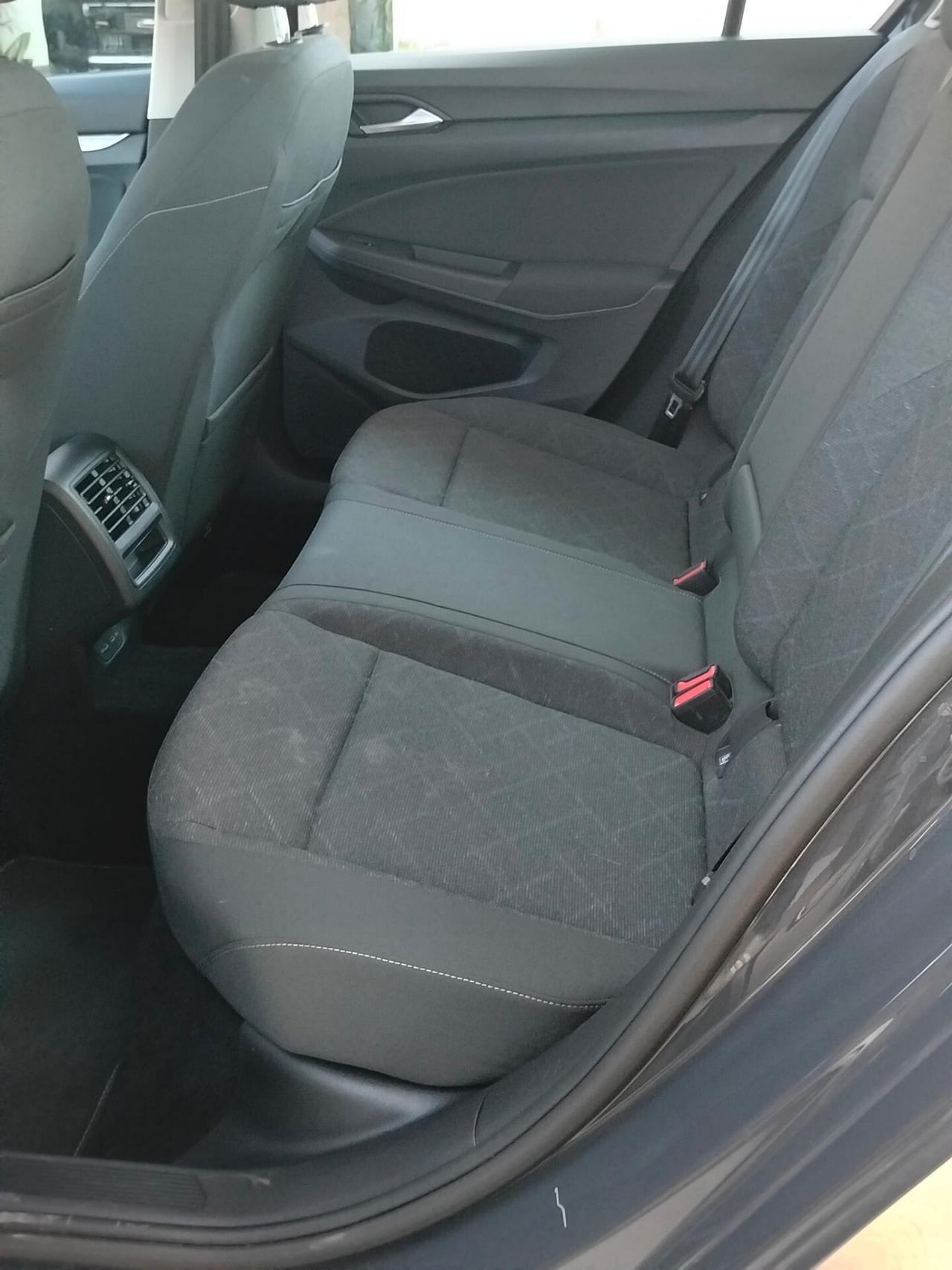 Volkswagen Golf 2.0 TDI DSG SCR Style
