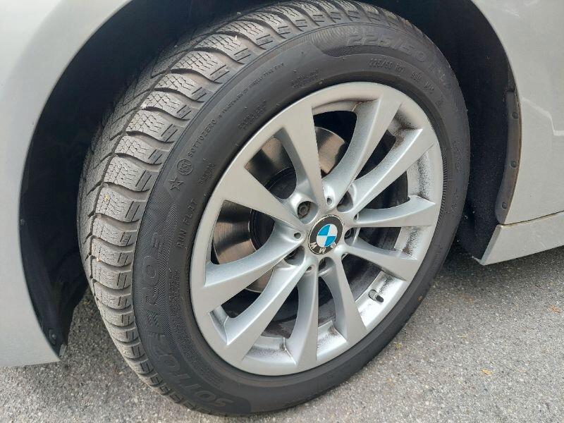 Bmw 320 320d Touring Sport gomme nuove tagliandata euro6b