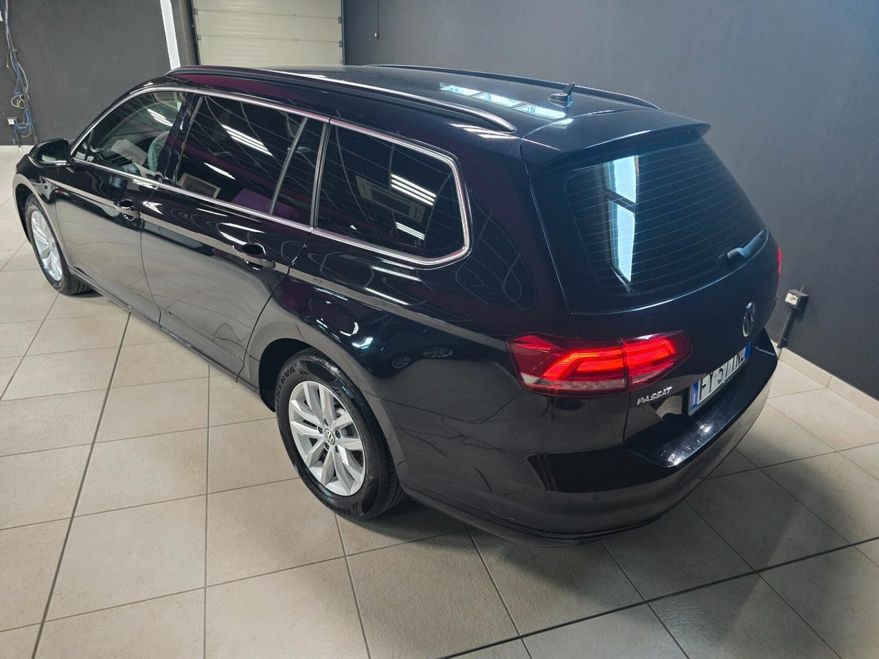Volkswagen Passat Variant 1.6 TDI Comfortline BlueMotion Technology