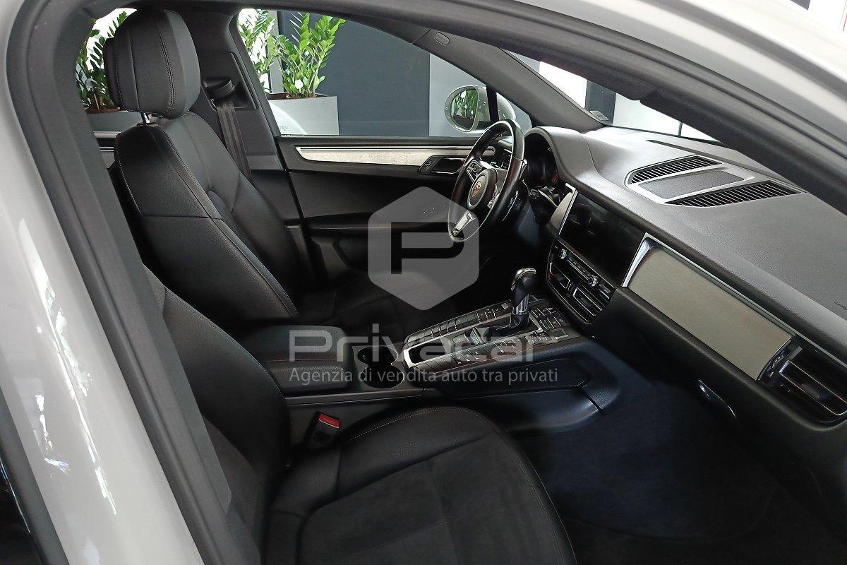 AUDI A3 SPB 2.0 TDI S tronic Attraction