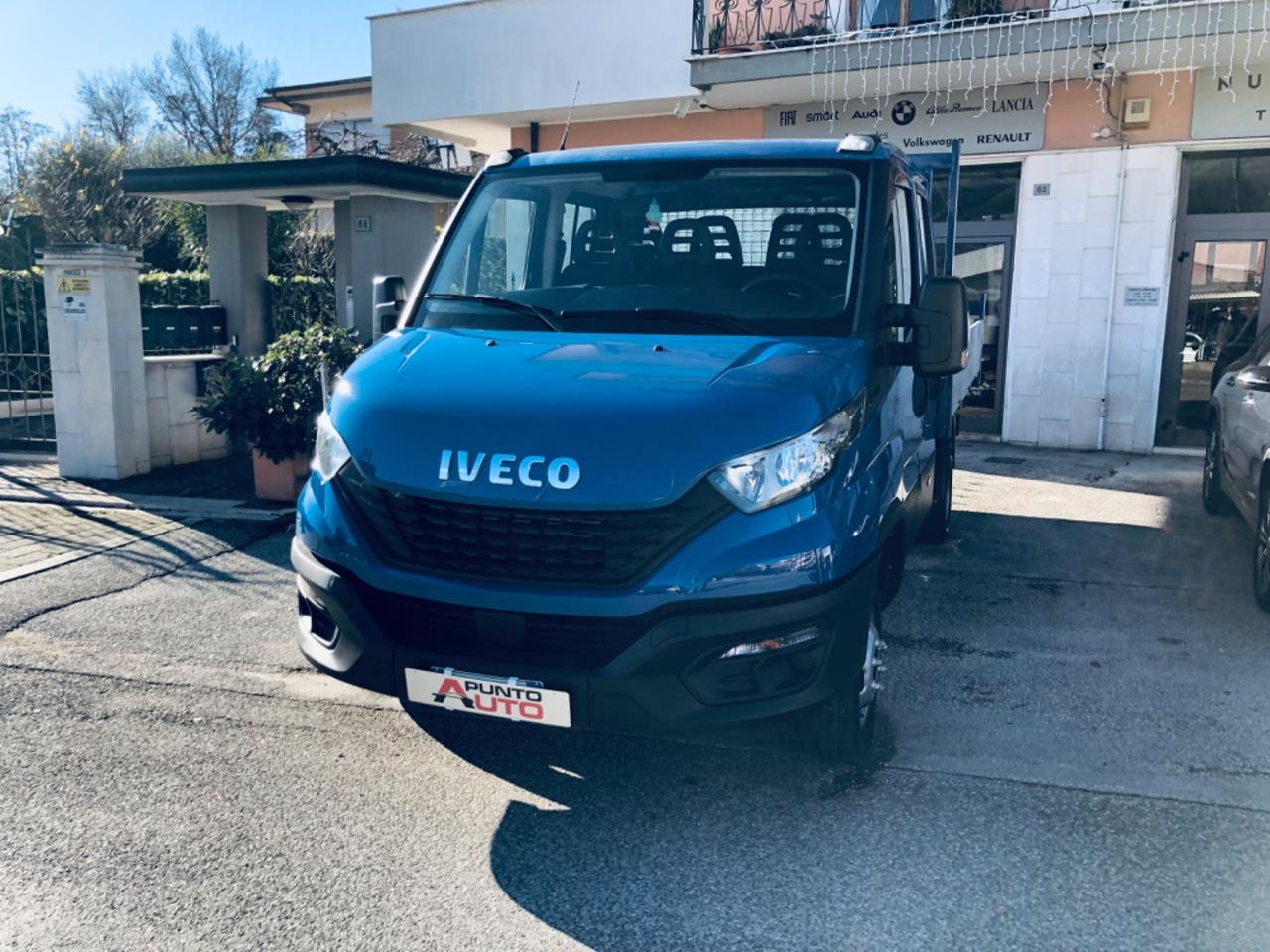 IVECO DAILY RIBALTABILE DOPPIA CABINA 7 POSTI