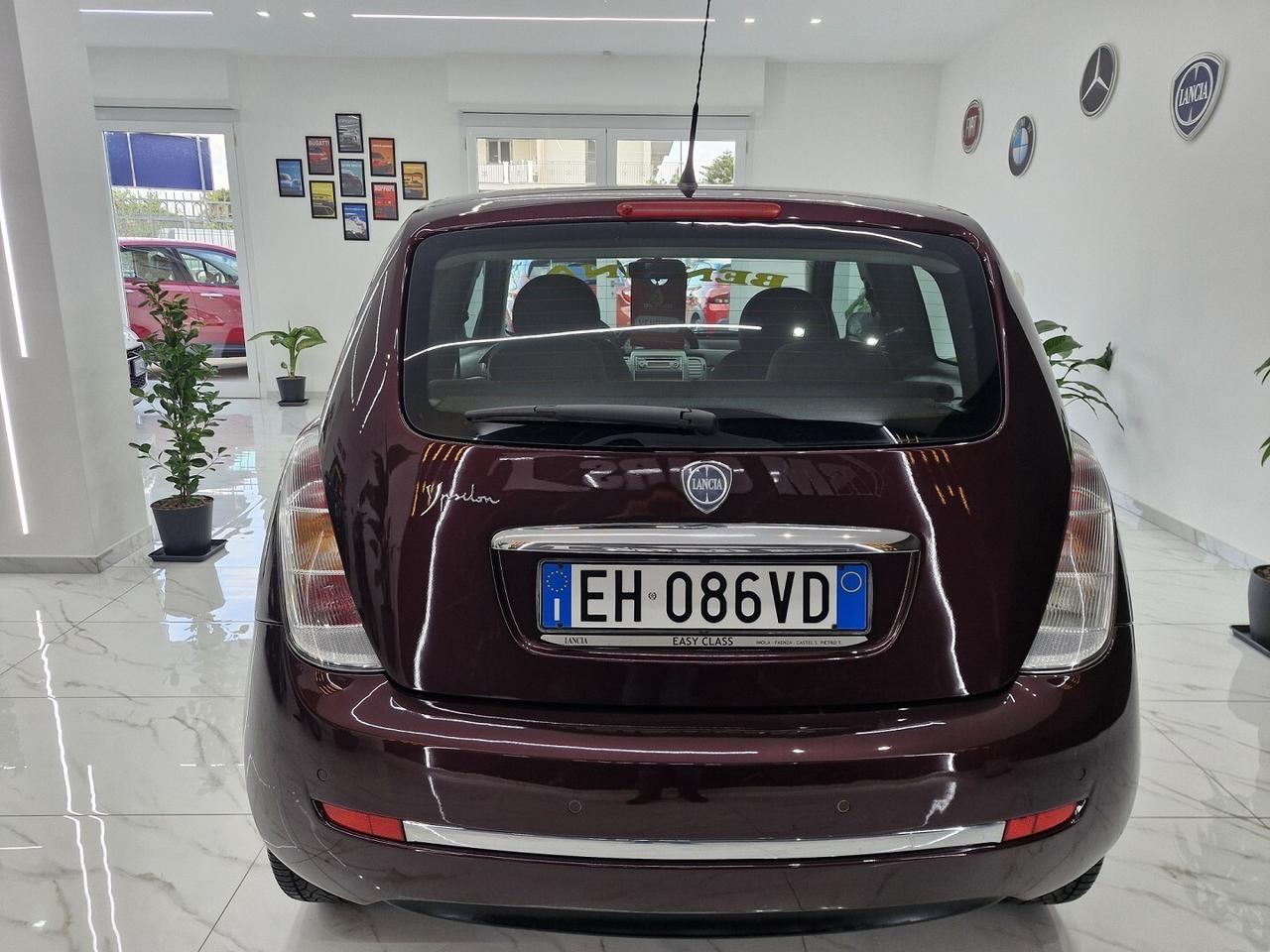 LANCIA YPSILON 1.2 BENZINA 69CV DIVA 100000KM 2011