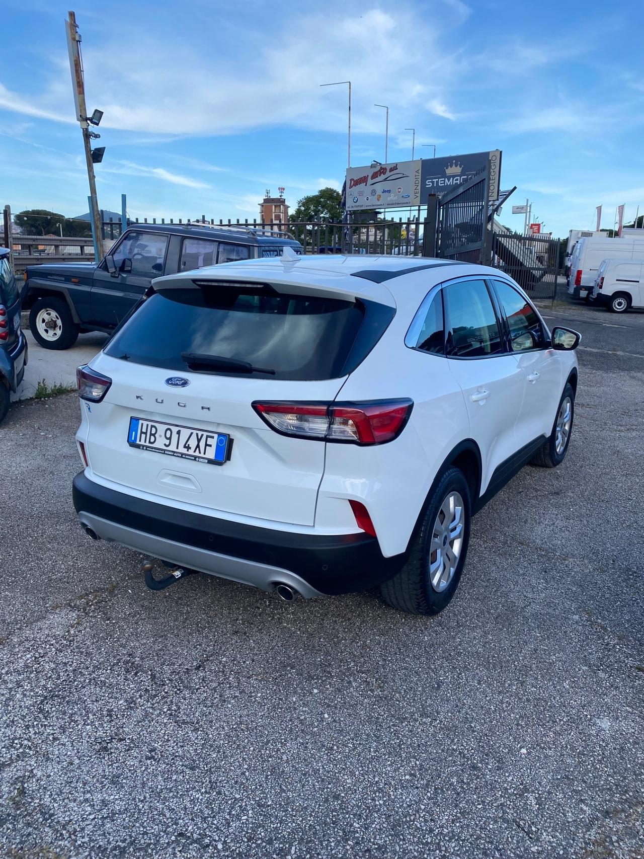 Ford Kuga 1.5 EcoBlue 120 CV 2WD gancio traino permute