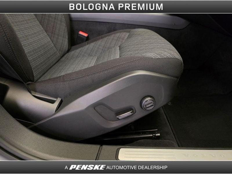 Volvo V60 V60 B4 (d) automatico Core