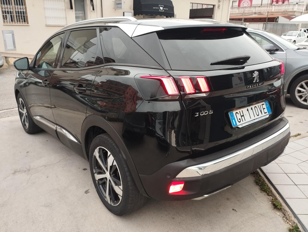 Peugeot 3008 BlueHDi 130 S&S Crossway