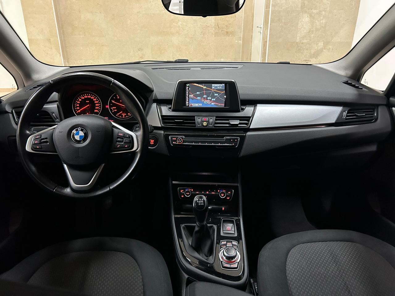 Bmw Serie 2 216d Active Tourer Advantage