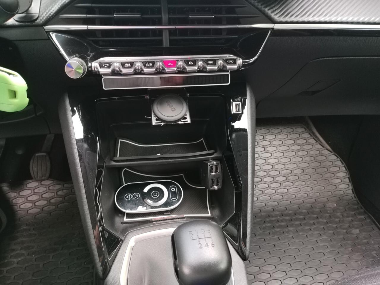 Peugeot 208 BlueHDi 100 5 porte Incidentata/Sinistrata