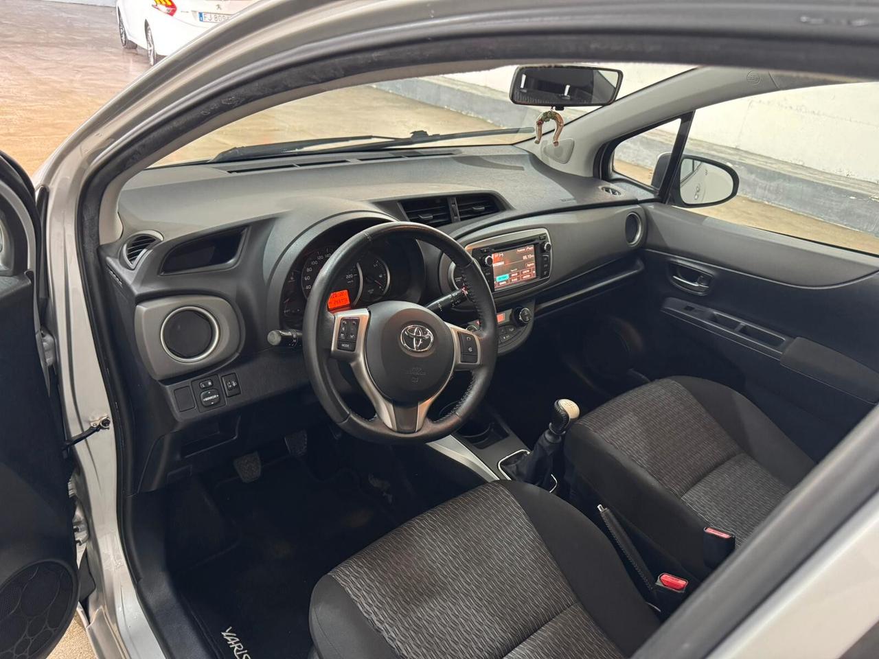 Toyota Yaris 1.4 D-4D 5 porte Lounge