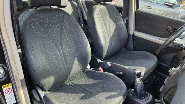 TOYOTA Yaris 1.0 5 porte Sol