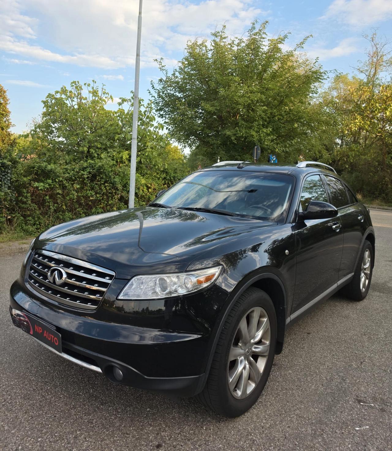 Infiniti FX 35