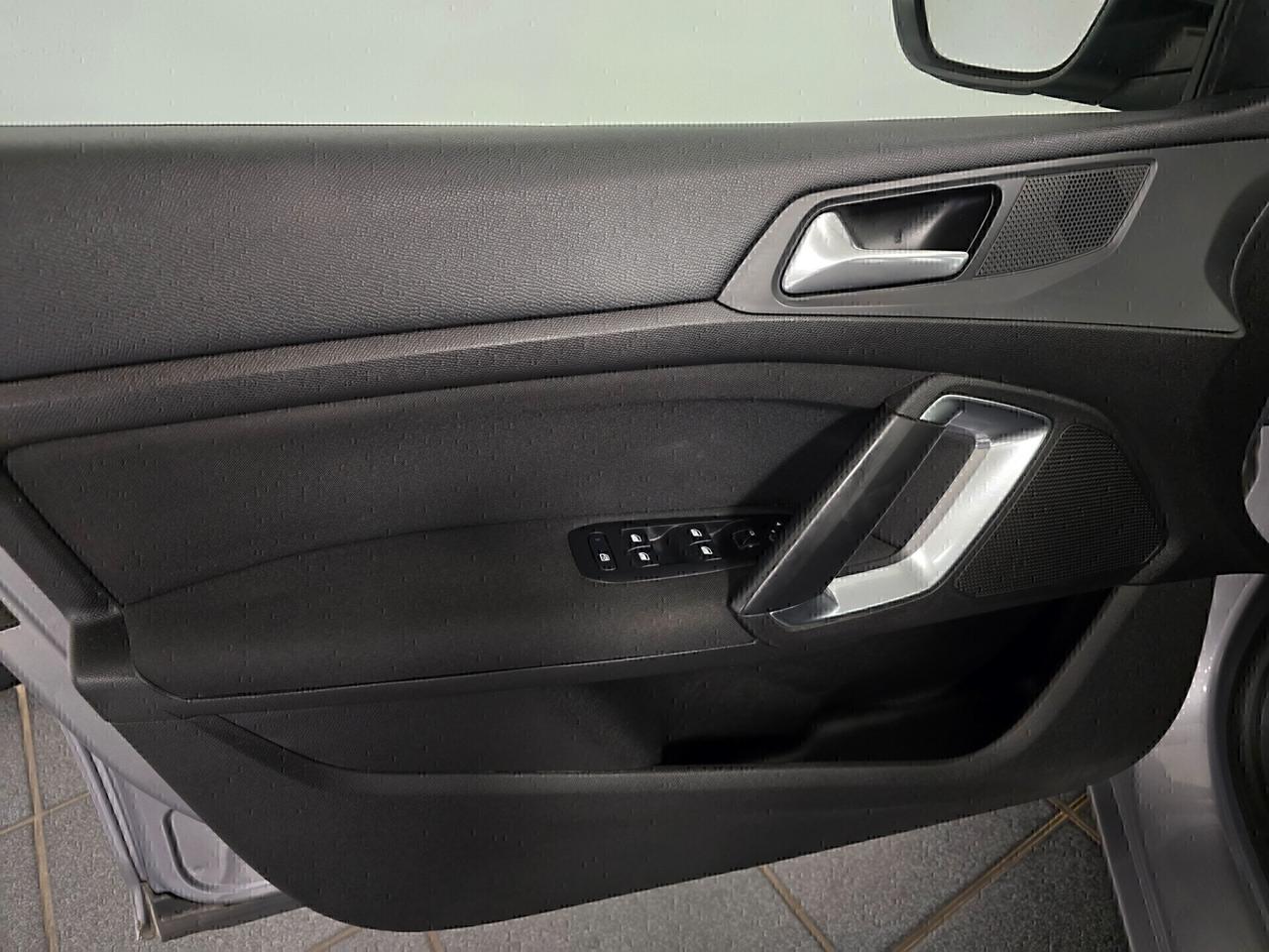 Peugeot 308 BlueHDi 130 S&S SW Business