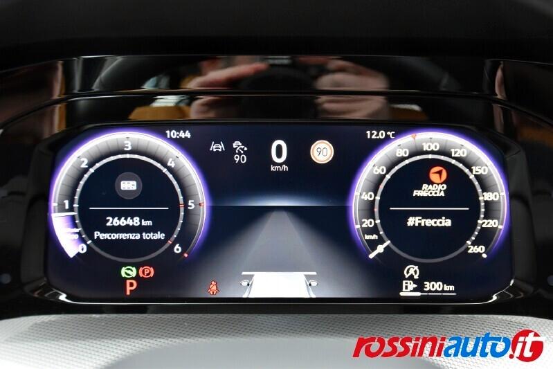 VOLKSWAGEN GOLF 8.5 2.0 TDI 150 CV DSG STYLE + REARVIEW I.Q LED