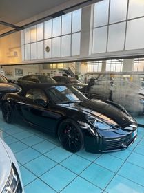 Porsche 718 Spyder Boxster 2.0
