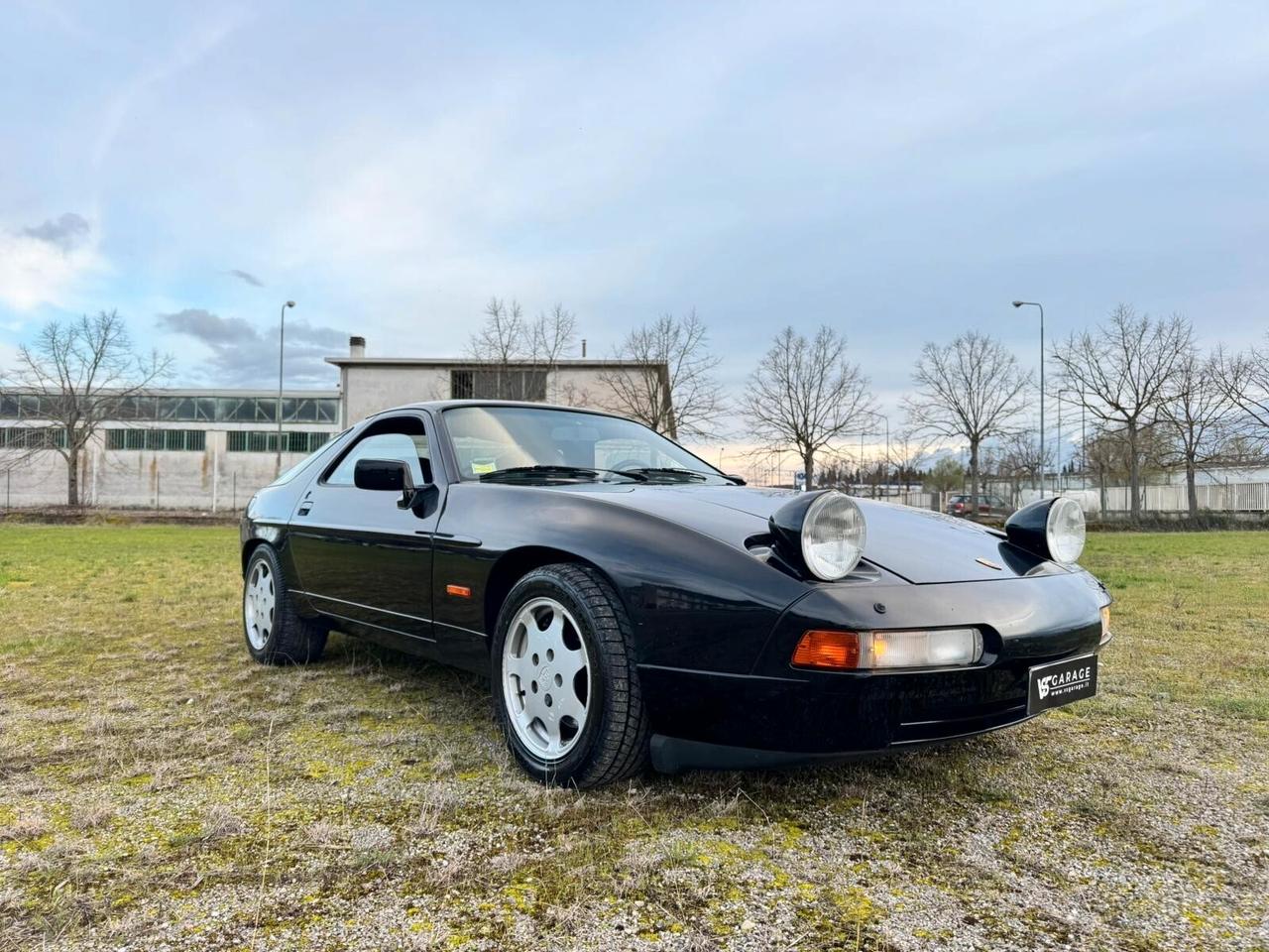 Porsche 928 GT (Manuale) – Rarità per Collezionisti