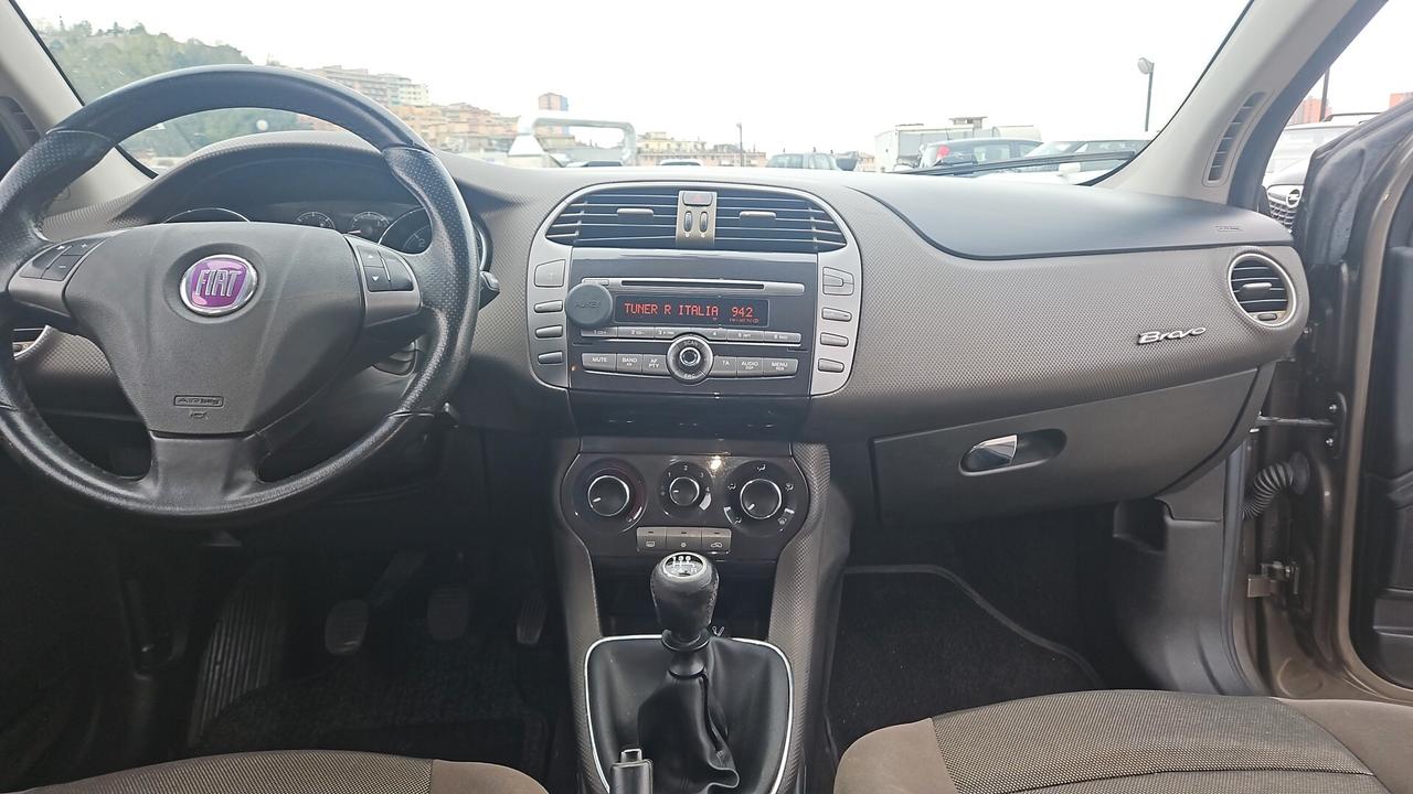 FIAT BRAVO 1.9 MJT 120cv – PERFETTA – TENUTA DA AMATORE Vendo splendida Fiat Bravo 1.9