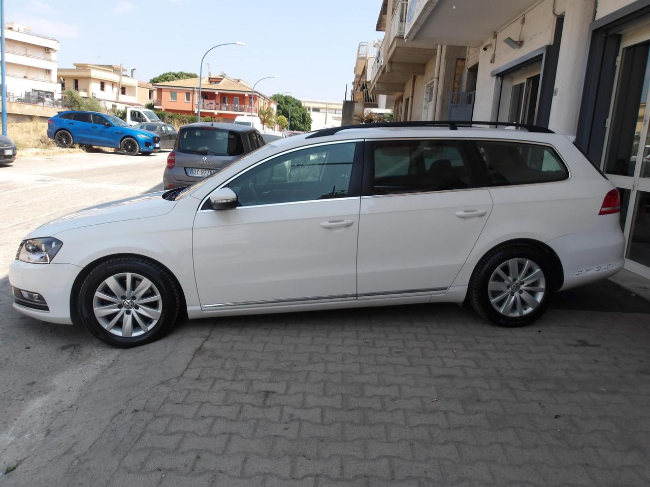 VOLKSWAGEN PASSAT VARIANT 2.0 tdi 140cv Comfortline