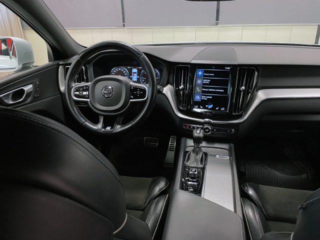 VOLVO XC60 2.0 D4 R-DESIGN AWD GEARTRONIC