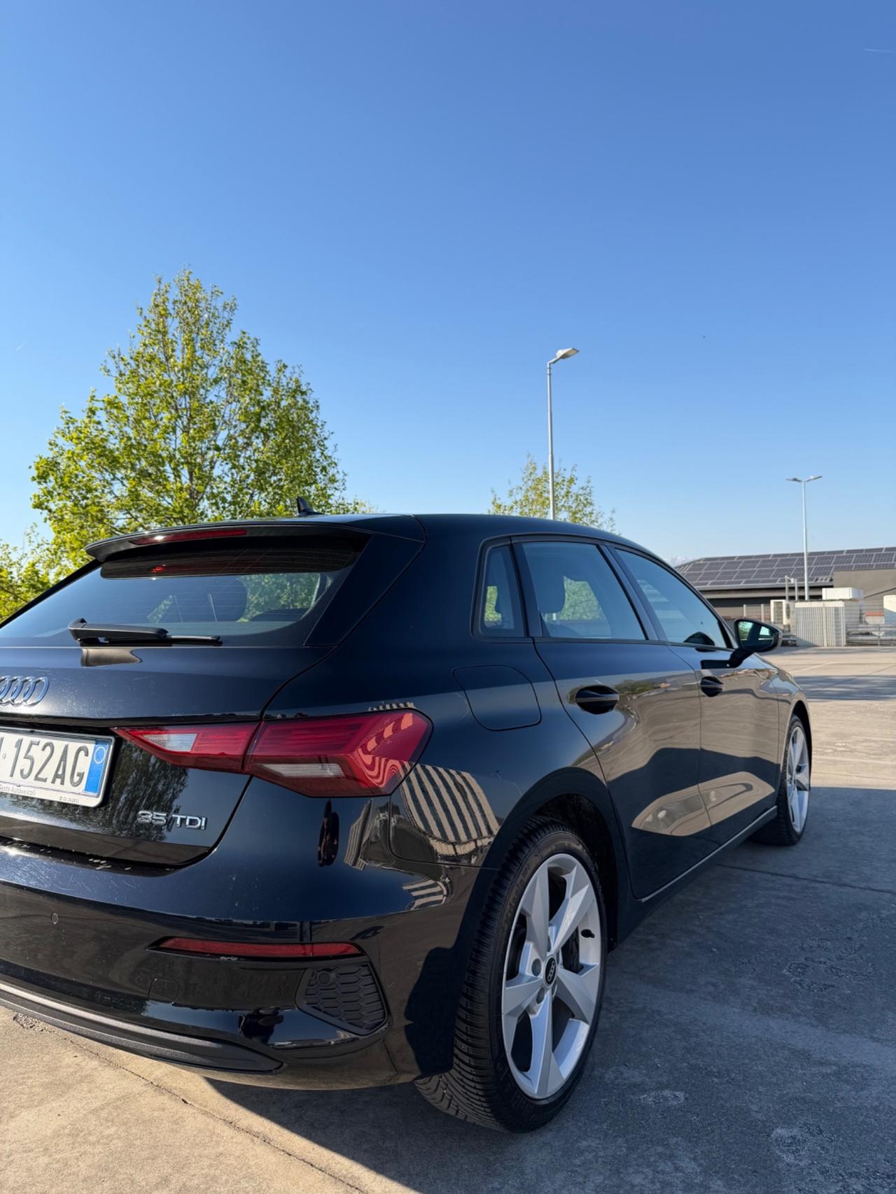 Audi A3 Sedan 35 TDI Business Advanced