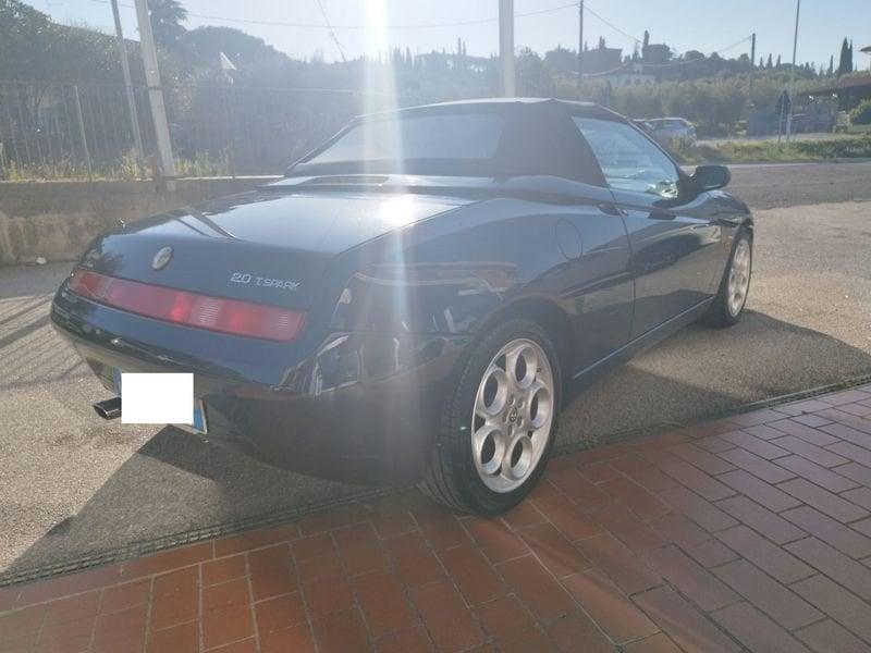 Alfa Romeo Gtv/Spider Spider 2.0i 16V Twin Spark cat L