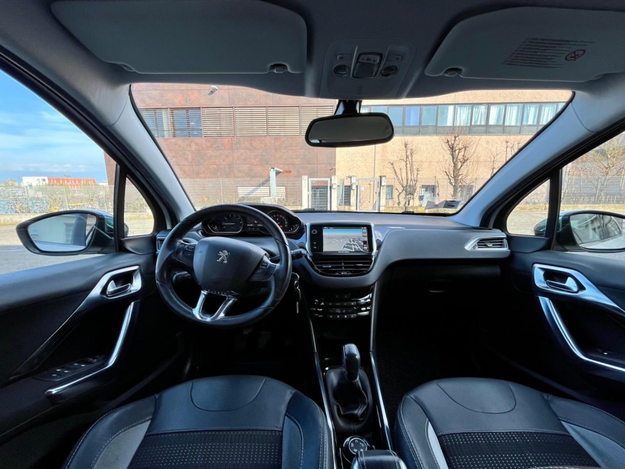 Peugeot 2008 1.6benz 2014 141.000km tagliandati