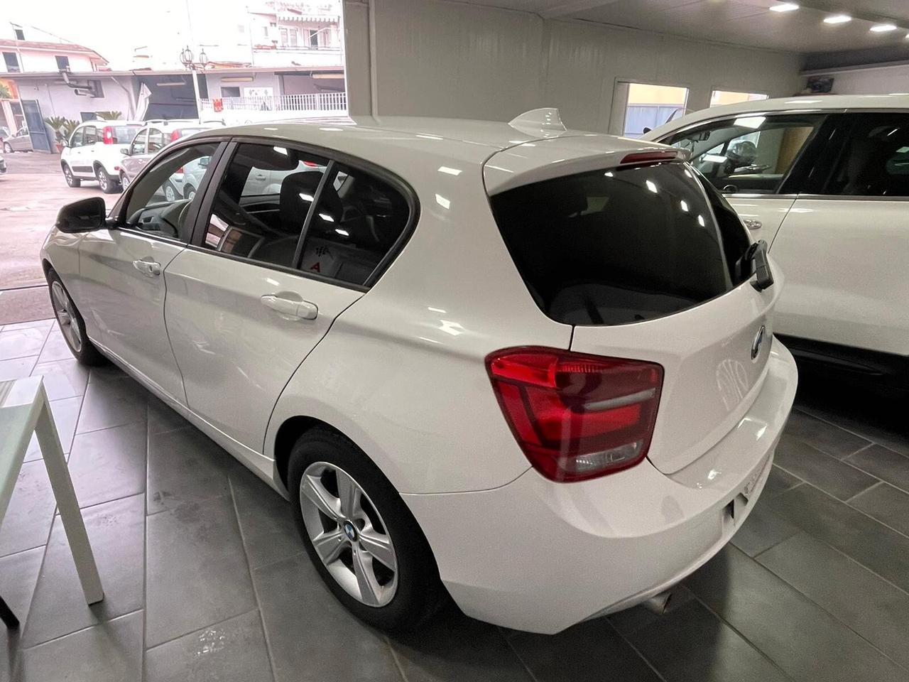 Bmw 116d 5p. Sport