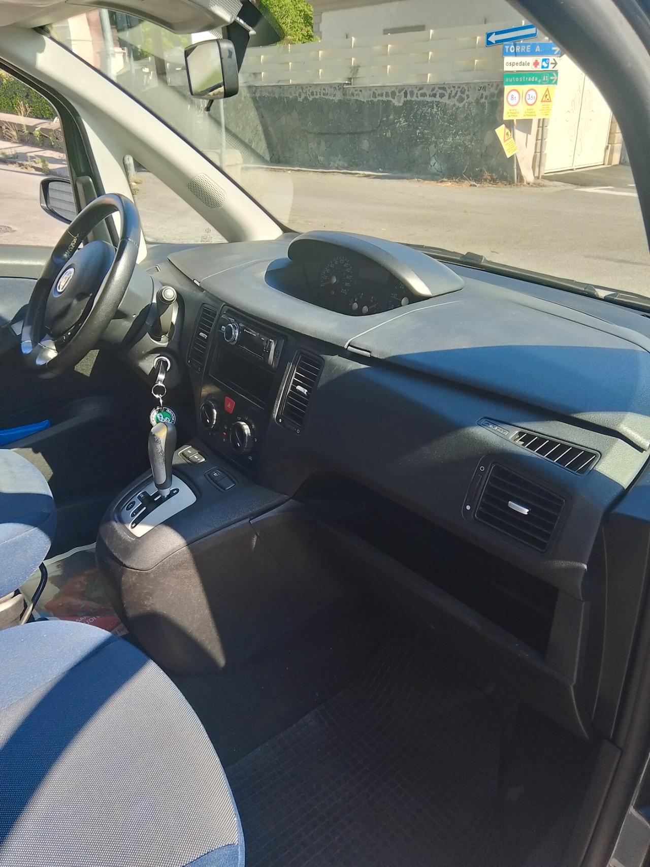 Fiat Idea 1.3 Multijet 16V 70 CV BlackEnergy AUTOMATICA