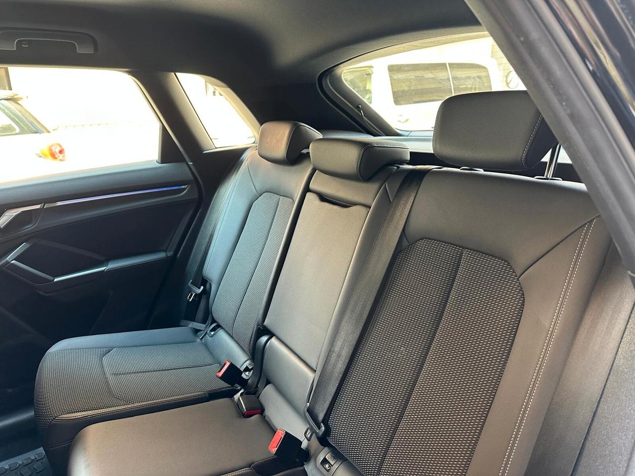 Audi Q3 35 TDI S tronic S line edition x2 *FULL*