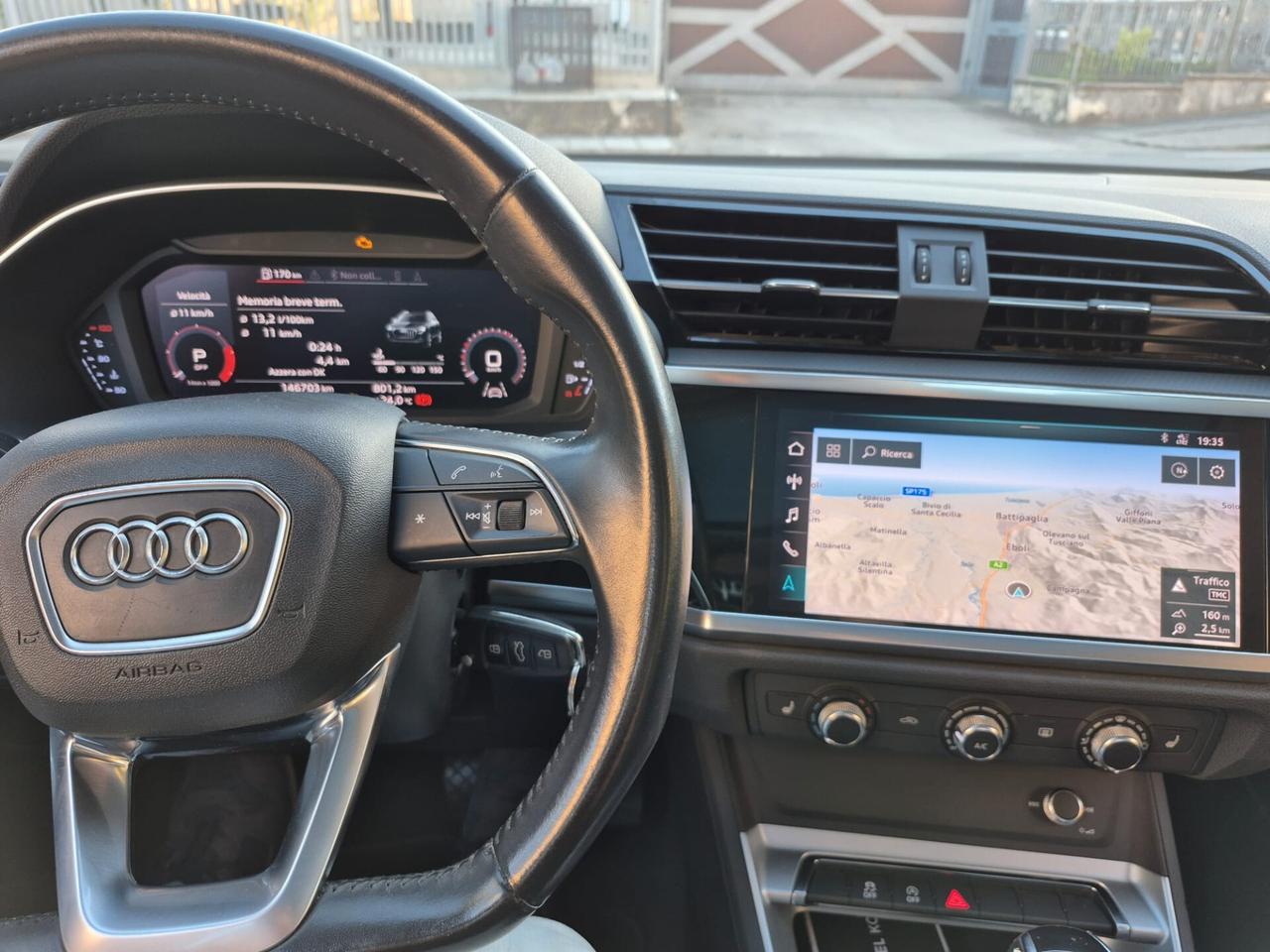 Audi Q3 35 TDI S tronic S LINE/TETTO