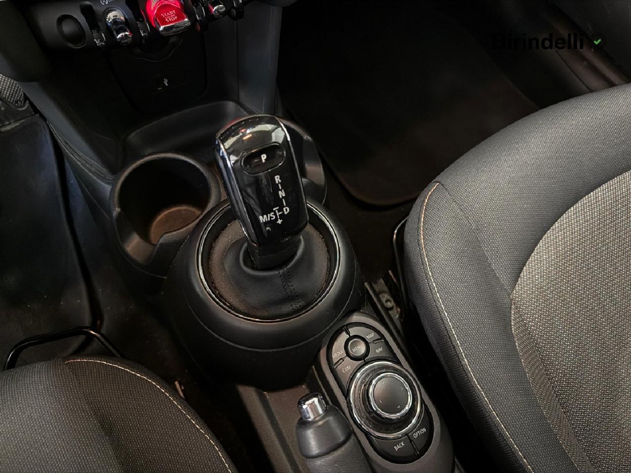MINI Mini 4ª serie (F56) - Mini 1.5 Cooper Business