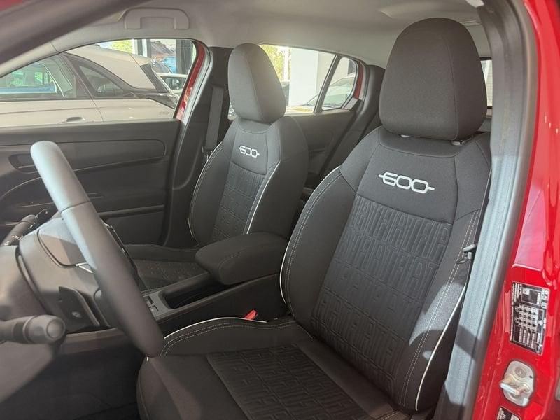 FIAT 600 1.2 Hybrid 110cv Pop