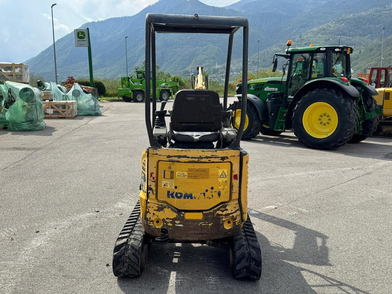 Miniescavatore Komatsu PC 16
