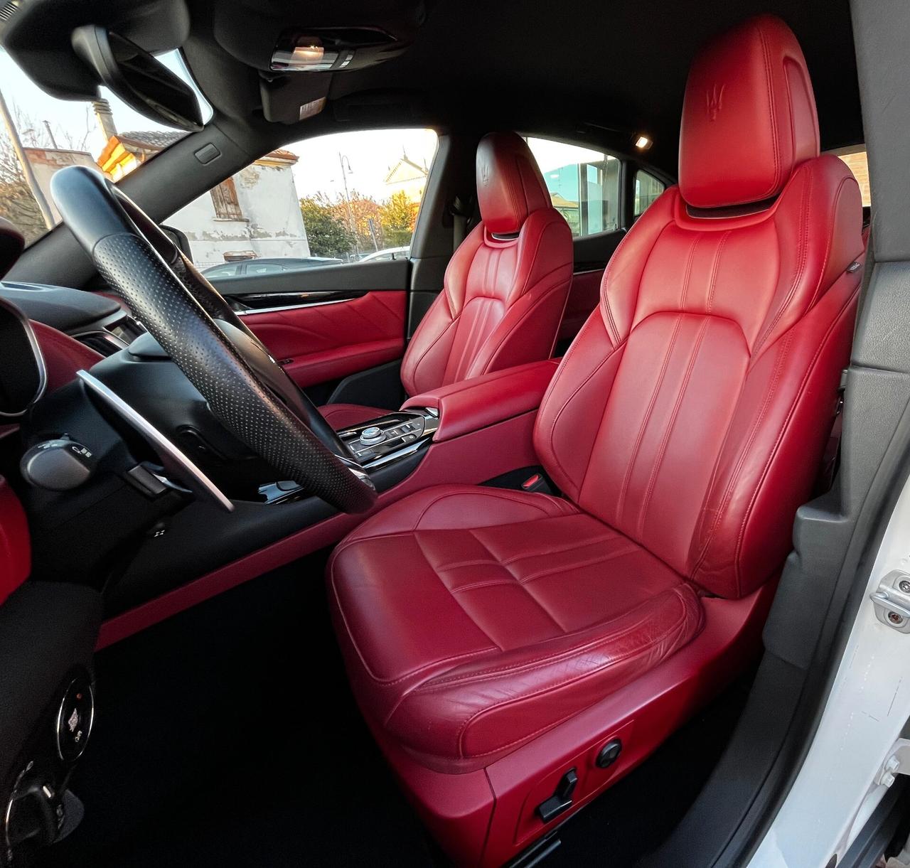 Maserati Levante Gransport my20