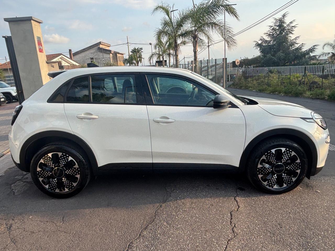 Fiat 600 Hybrid 110 CV DCT La Prima-2025