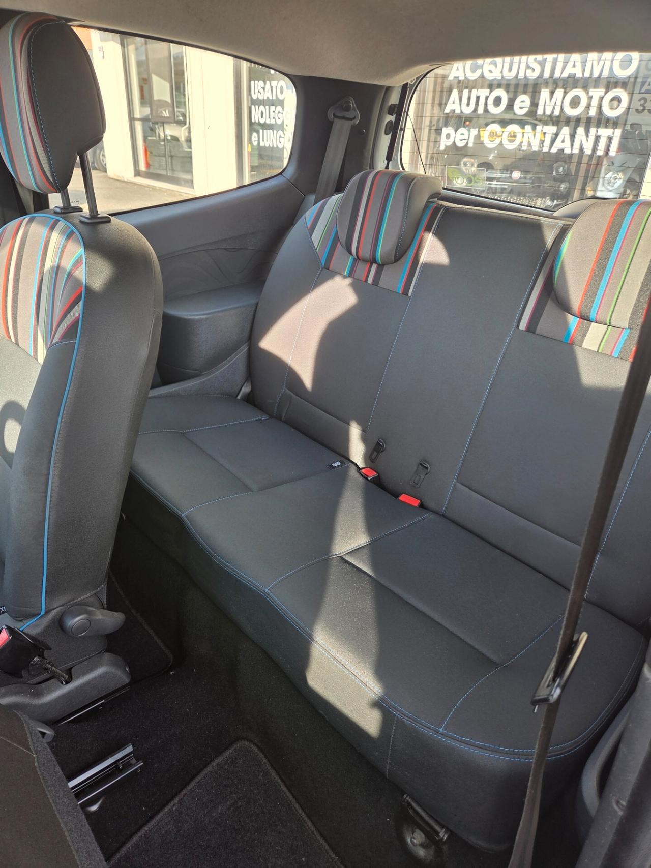 Renault Twingo 1.2 16V BVR Live