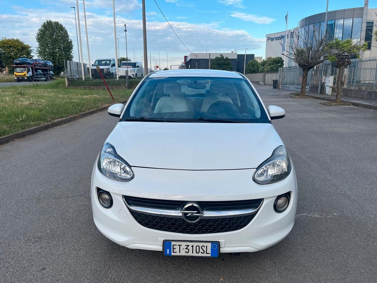 Opel Adam 1.2 70 CV