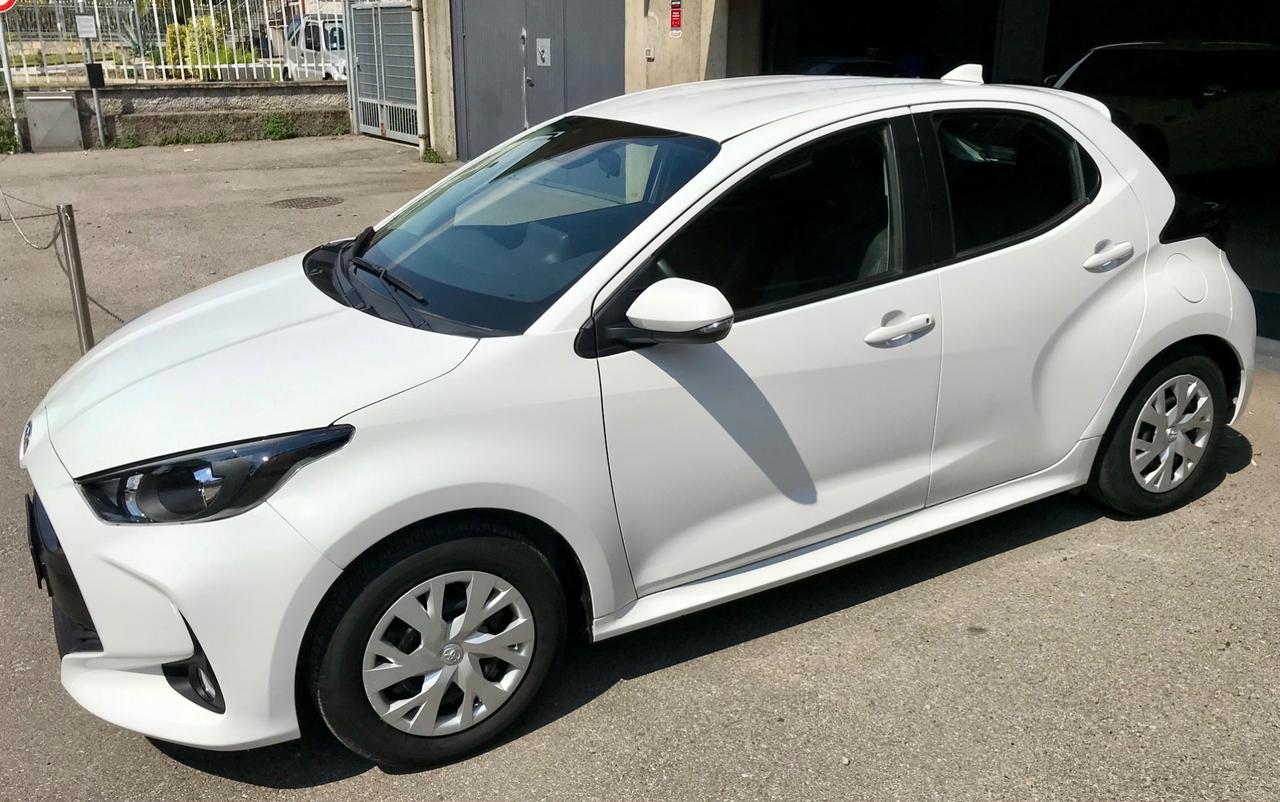 Toyota Yaris 1.5 Hybrid 5 porte Bellissima