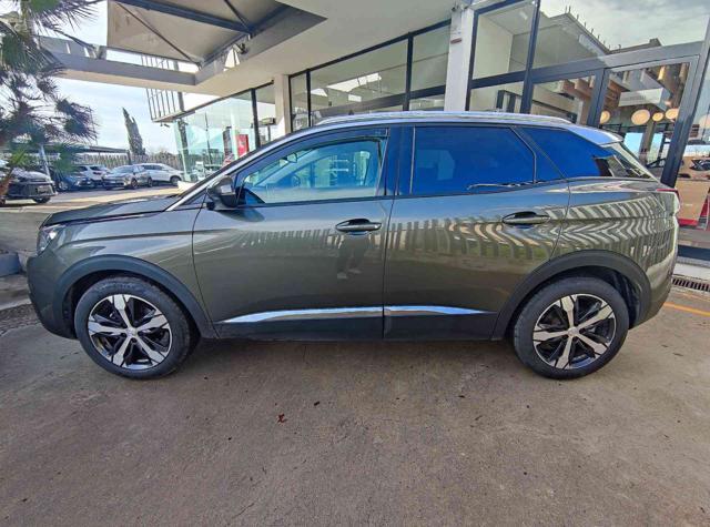 PEUGEOT 3008 BlueHDi 130 S&S EAT8 Allure