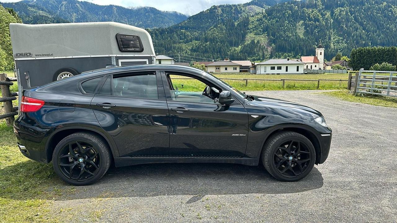 Bmw X6 xDrive40d Attiva