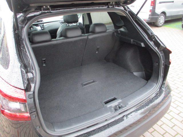 NISSAN Qashqai 1.5 dCi N-Connecta TETTO/Navi/360