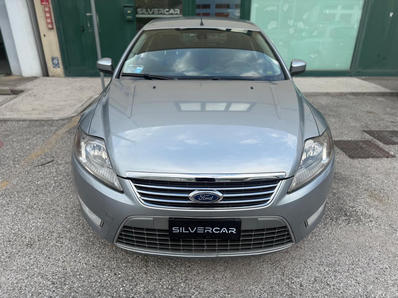 Ford Mondeo 2.0 TDCi Automatic SW - GANCIO TRAINO